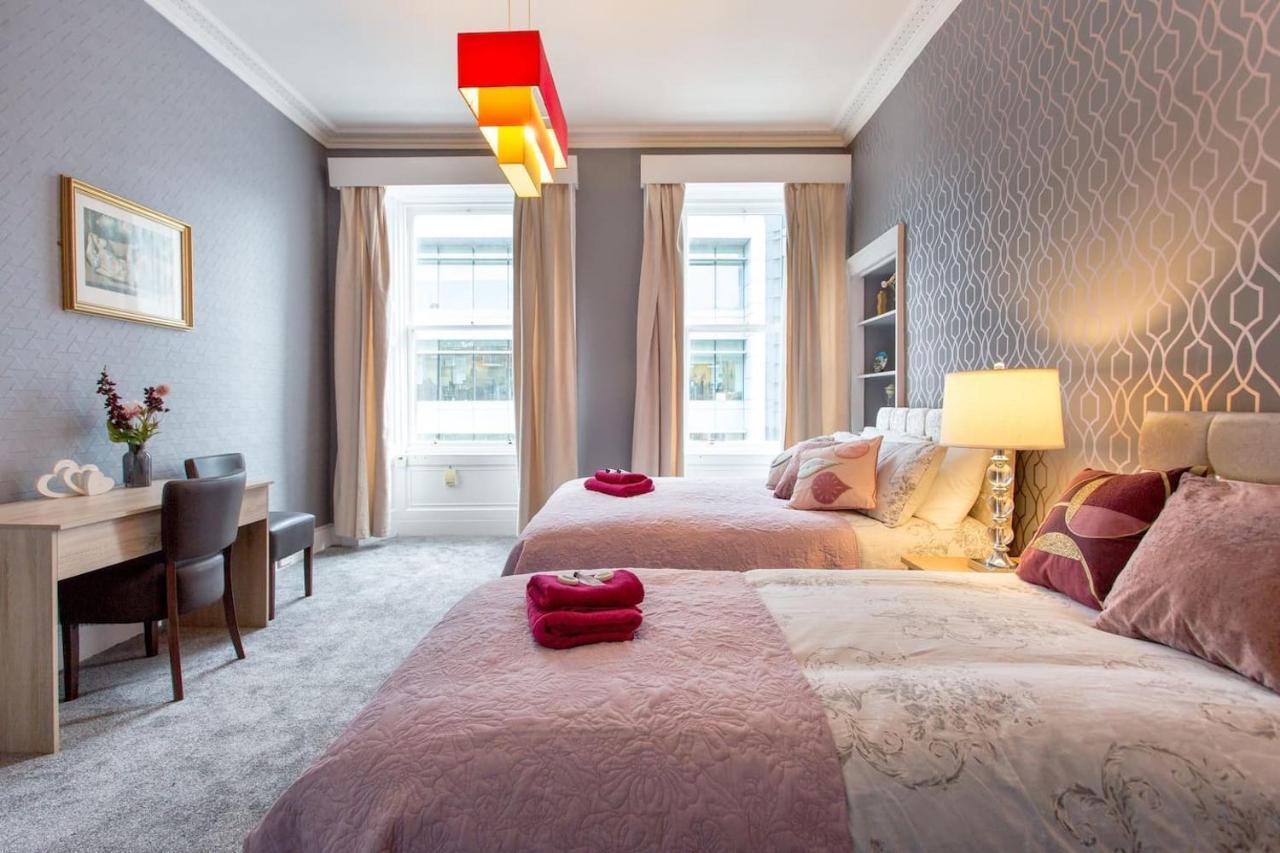 Stunning 2-Bed Apartment in Central EDI Exterior foto