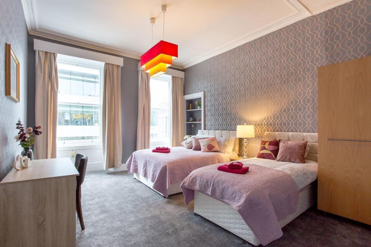 Stunning 2-Bed Apartment in Central EDI Exterior foto