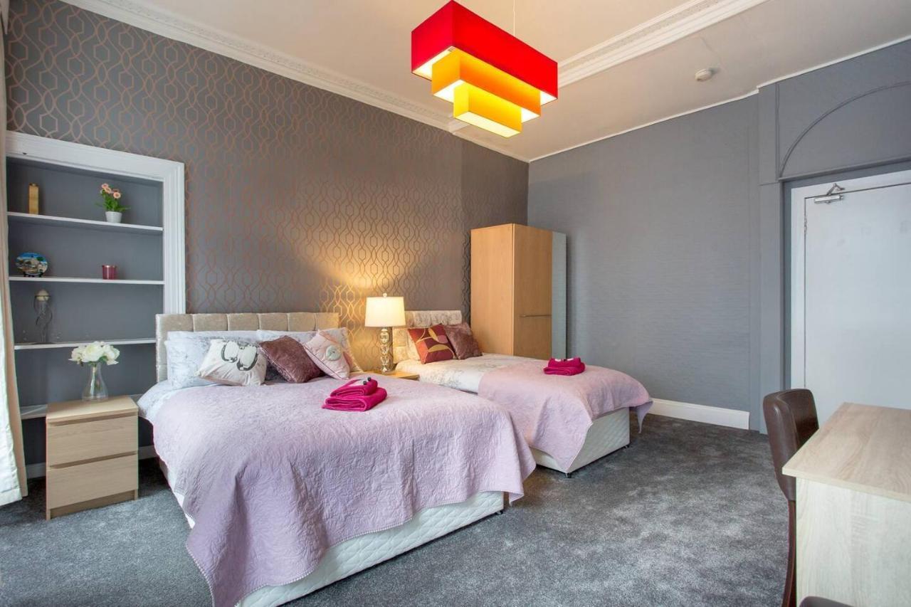 Stunning 2-Bed Apartment in Central EDI Exterior foto