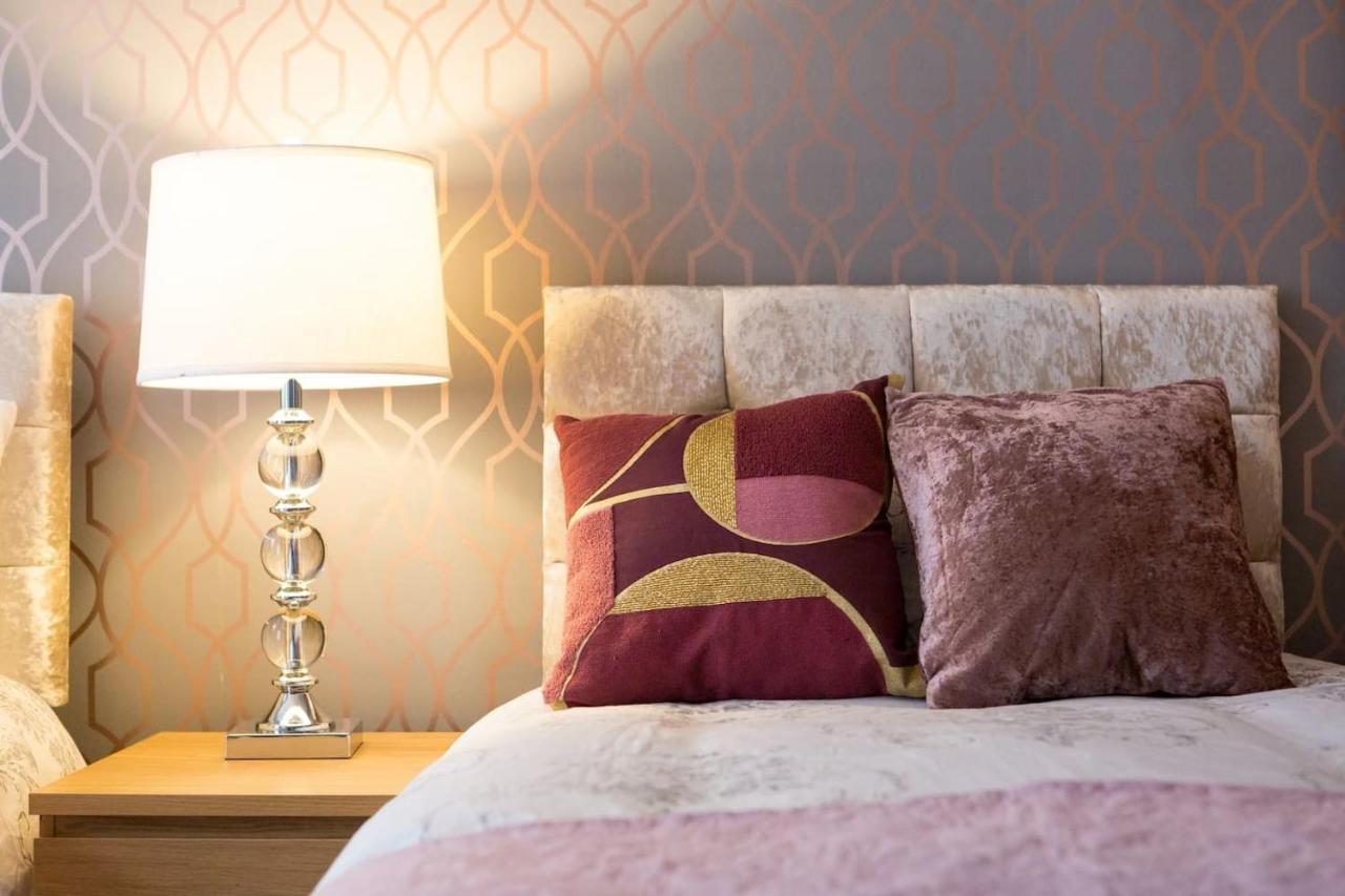 Stunning 2-Bed Apartment in Central EDI Exterior foto